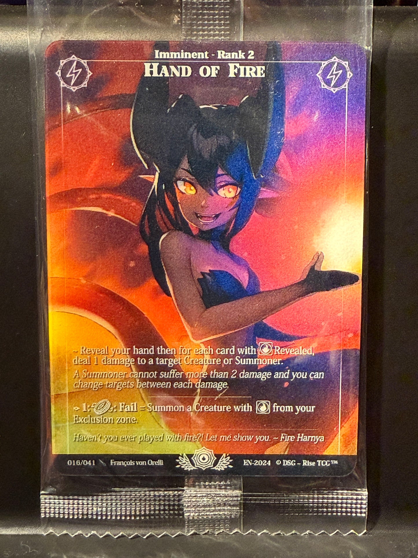 BoxTopper Fresh Scellé Hand Of Fire Depth Lenticular